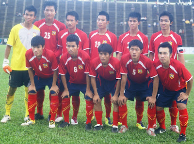 Le topic du football asiatique - Page 3 MNo-03 Lao